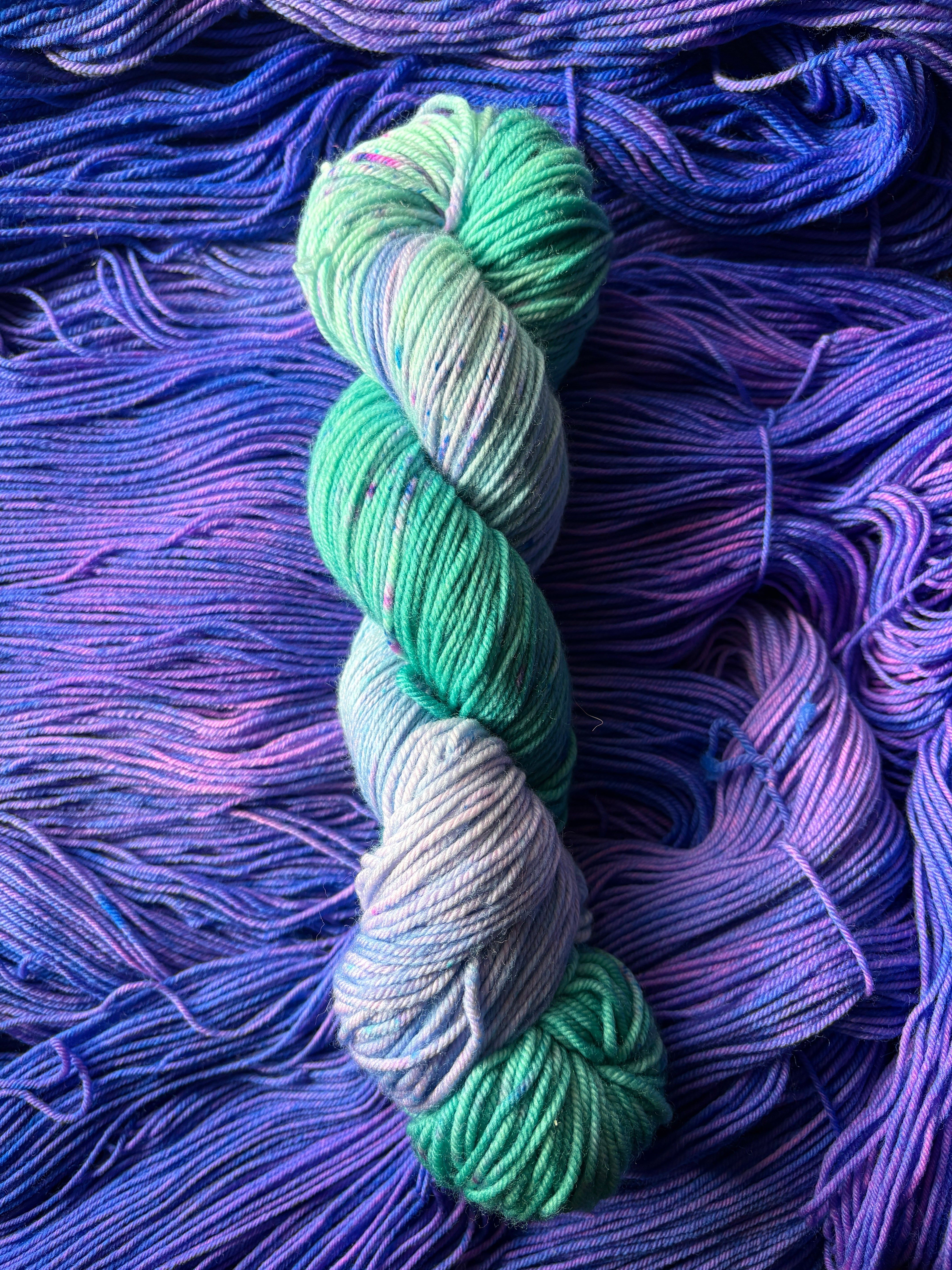 AQUARIUS - Zodiac Box